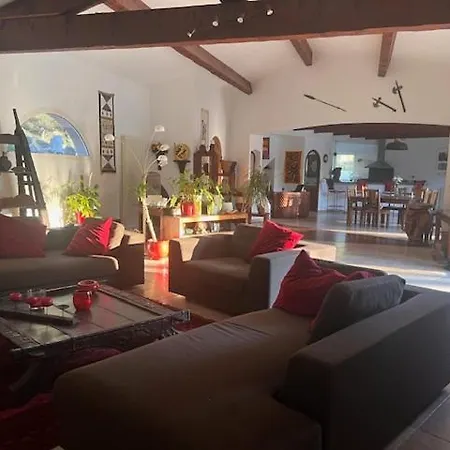 Nostra Casa , Entre Uzes, Nimes, Anduze Bragassargues